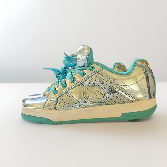 Heelys Metallic Split Chrome Skate Sneaker Roller Wheel in Blue - Picture 2 of 6